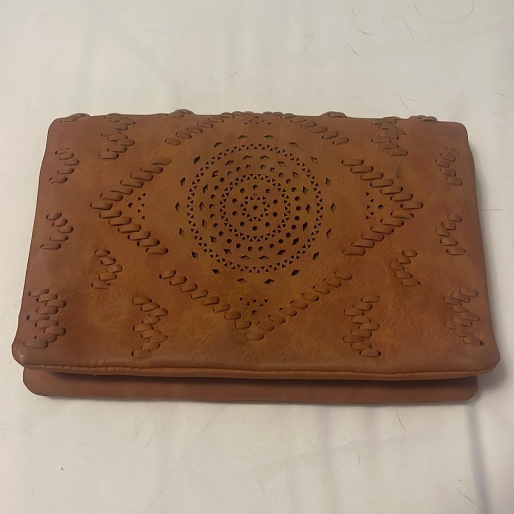 Free people clutch